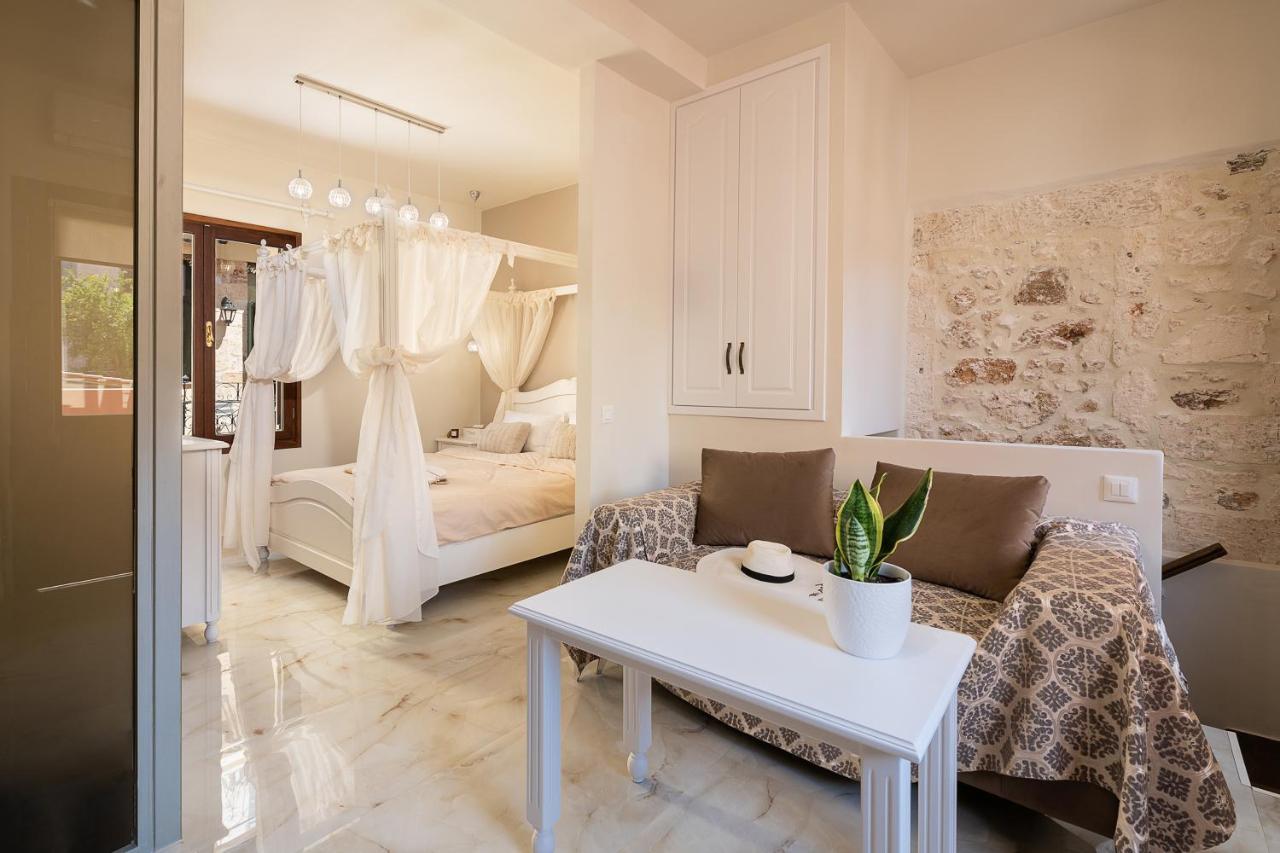 Chrisselen Palazzo Colombo Apartman Hriszí Aktí Haniá Kültér fotó
